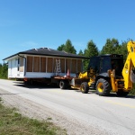 House 30x42ft being moved from Perkin St Southampton, preparing for a tight turn.